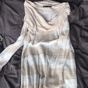 Tan and cream knit top
